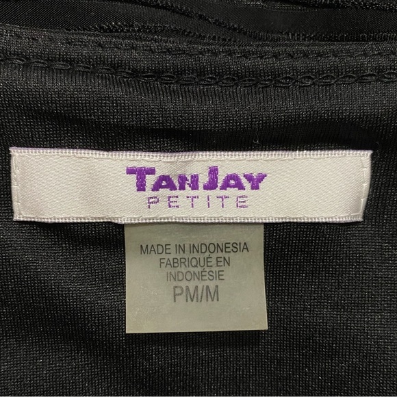 TANJAY PETITE MEDIUM CHIC VNECK TOP WITH GOLD SHOULDER GROMMETS LOOP DESIGN - Picture 13 of 14